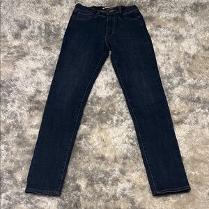 Levi's Women's Dark Blue Skinny Jeans
